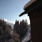 Mit Traumblick, Grossem Balkon Und Terrasse Lejlighed