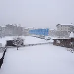 Mit Traumblick, Grossem Balkon Und Terrasse *
