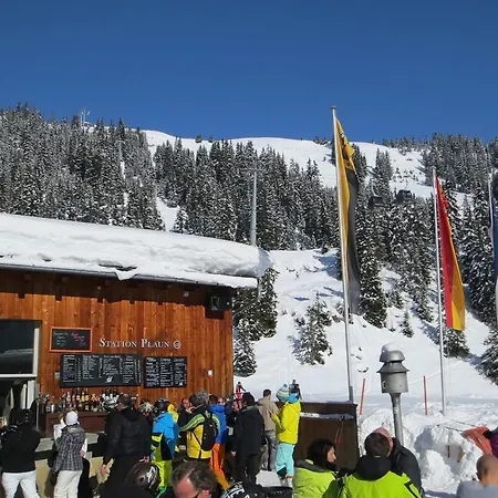 Mit Traumblick, Grossem Balkon Und Terrasse Apartamento