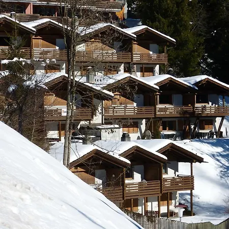 Mit Traumblick, Grossem Balkon Und Terrasse * Laax