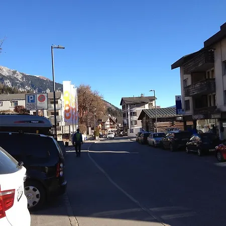 Mit Traumblick, Grossem Balkon Und Terrasse * Laax