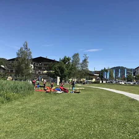 Mit Traumblick, Grossem Balkon Und Terrasse Laax