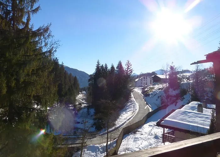 Mit Traumblick, Grossem Balkon Und Terrasse