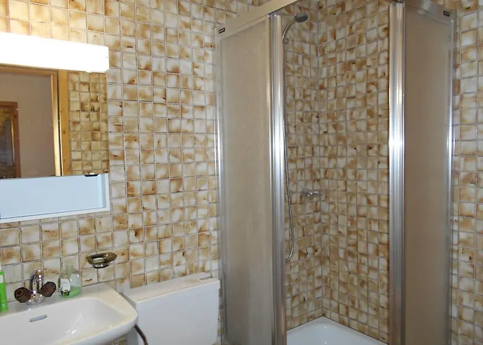 Mit Traumblick, Grossem Balkon Und Terrasse Laax