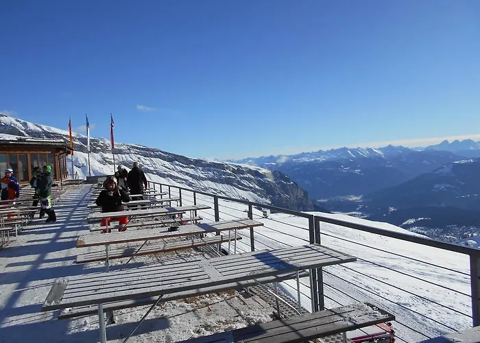 Mit Traumblick, Grossem Balkon Und Terrasse * Laax
