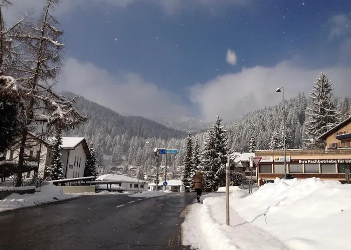 Mit Traumblick, Grossem Balkon Und Terrasse * Laax