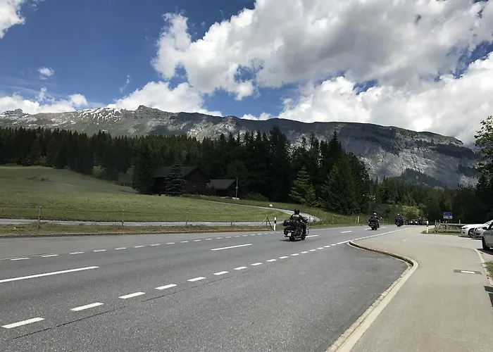 Mit Traumblick, Grossem Balkon Und Terrasse *