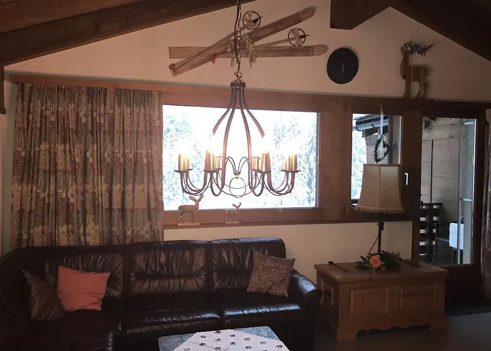 Mit Traumblick, Grossem Balkon Und Terrasse Laax