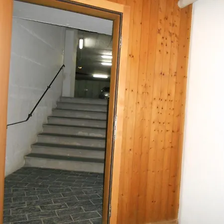 Mit Traumblick, Grossem Balkon Und Terrasse *