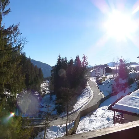 Mit Traumblick, Grossem Balkon Und Terrasse