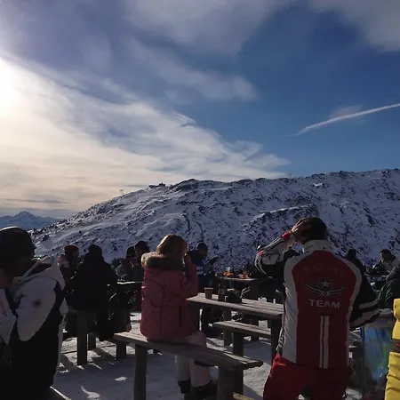 Mit Traumblick, Grossem Balkon Und Terrasse Laax