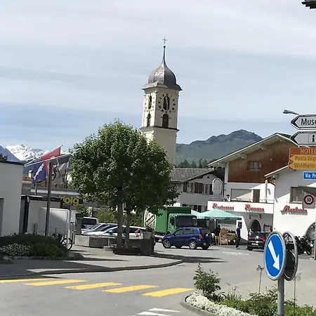 Mit Traumblick, Grossem Balkon Und Terrasse Apartament